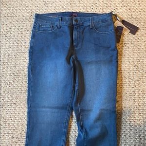 NYDJ Alina legging jeans size 12 new with tags